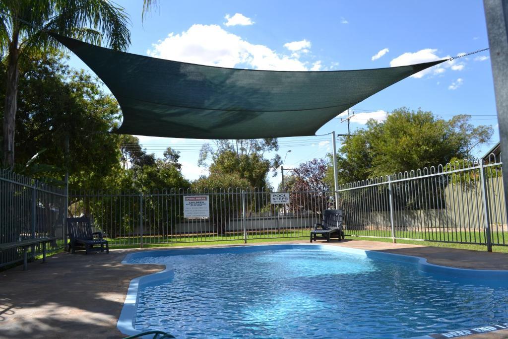 Sturt Motel Broken Hill Buitenkant foto